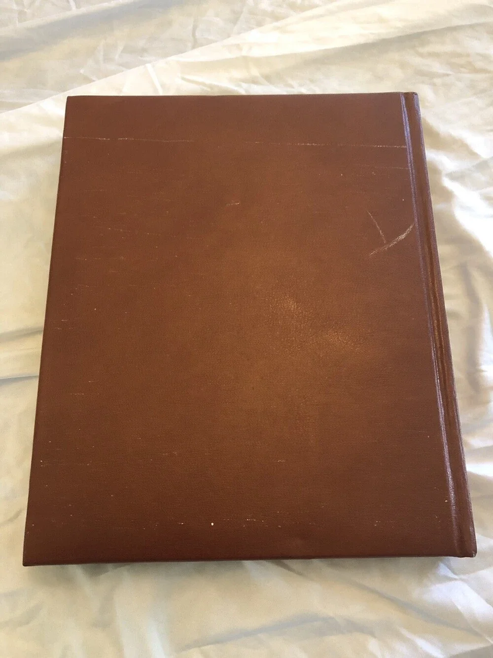 THE NATIONAL GEOGRAPHIC SOCIETY 100 YEARS OF ADVENTURE AND DISCOVERY Leather